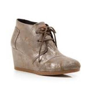 Toms Shimmering Tan Wedge Shoes
